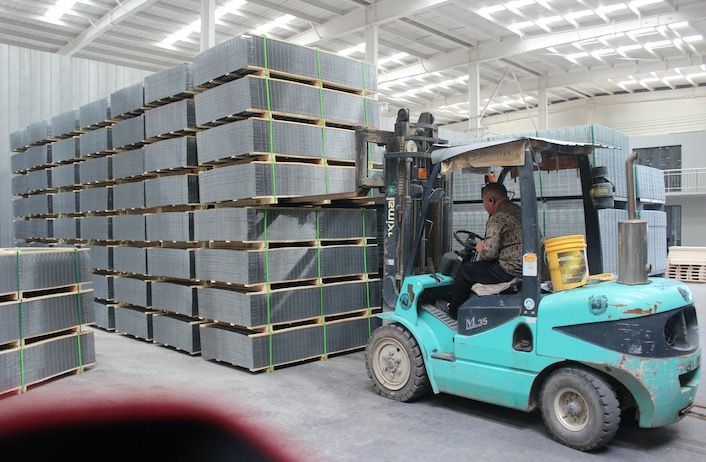 We keep striving to make quality products. Customers' recognition is our greatest achievement.